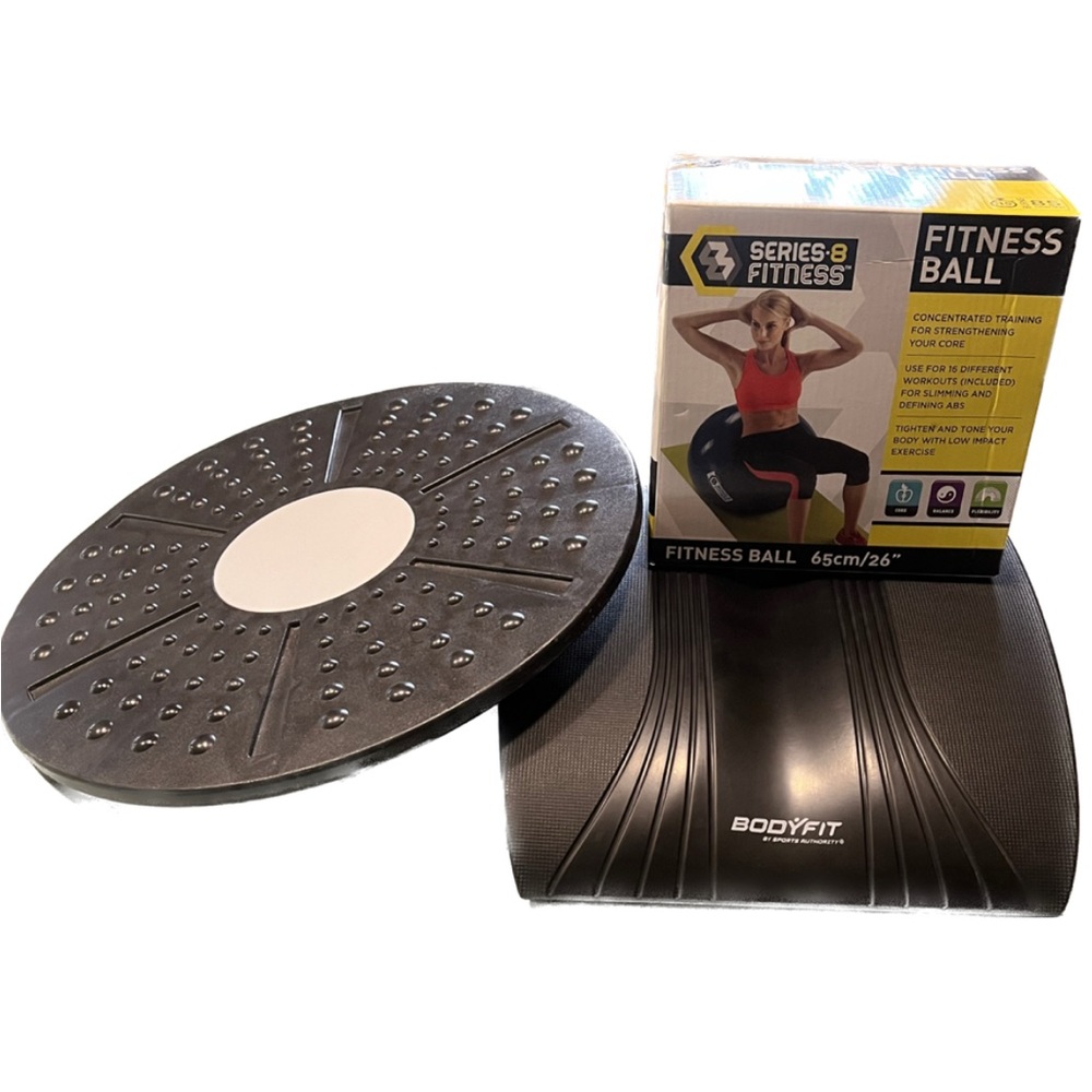 Workout Equipment Bundle: plank board, balancing disc and 26” fitness ball